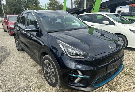 Продам Kia Niro 64 квт 2021 года в Львове