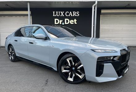Продам BMW 760 i7 60 M pro sport 2023 года в Киеве