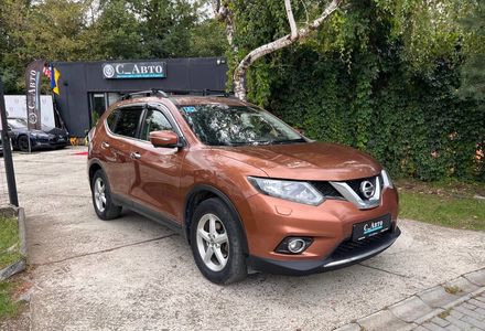 Продам Nissan X-Trail 2016 года в Черновцах