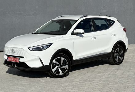 Продам MG 3 ZS EV 52 kWh 130кВт Камера 360 2022 года в Львове