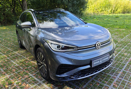 Продам Volkswagen ID.4 2022 года в Киеве