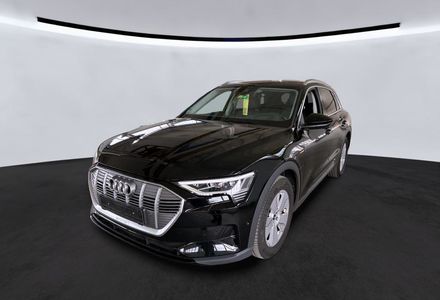 Продам Audi E-Tron Pідна фарба v7056 2022 года в Луцке