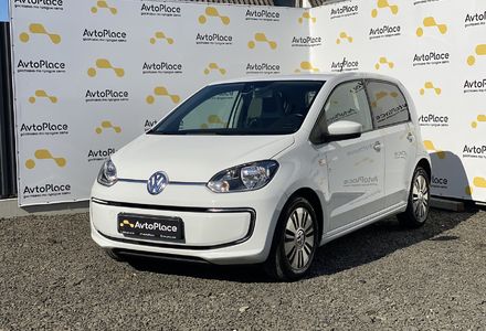 Продам Volkswagen Up 2015 года в Луцке