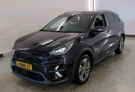 Продам Kia Niro 64 KW авто в дорозі  2020 года в Львове