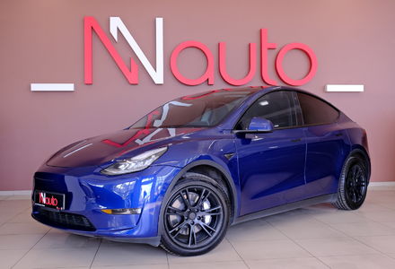 Продам Tesla Model Y Dual Motor Long Range 2021 года в Одессе