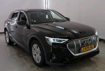 Продам Audi E-Tron 95квт авто в дорозі 2020 года в Львове