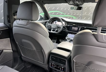 Продам Audi Q8 S-Line Quattro 2018 года в Киеве