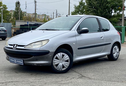 Продам Peugeot 206 2002 года в Киеве