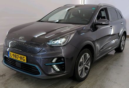 Продам Kia Niro 64 KW авто в дорозі  2020 года в Львове