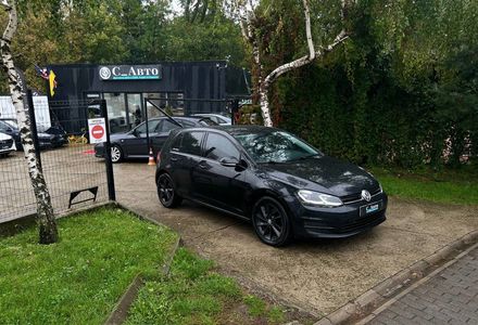 Продам Volkswagen Golf VII 2015 года в Черновцах