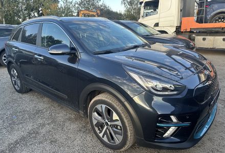 Продам Kia Niro 64 КВТ 2021 года в Львове