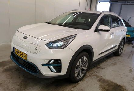 Продам Kia Niro 64 KWH, vin 8734 2020 года в Житомире