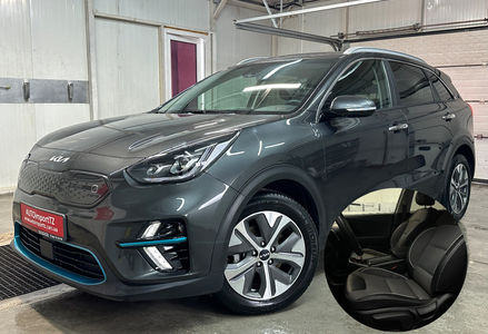 Продам Kia Niro  64 кВт Макс. комплектація 2022 года в Львове