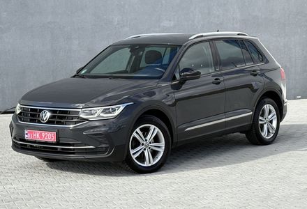 Продам Volkswagen Tiguan Life 2.0TDI LED NAV NE MALOVAN 2021 года в Львове