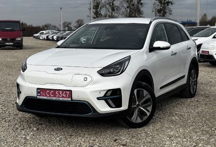 Продам Kia Niro 64 квт авто у Львові  2020 года в Львове