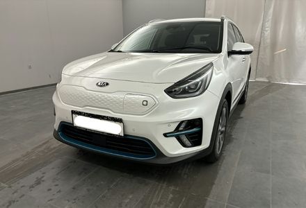 Продам Kia Niro 64квт авто в дорозі 2021 года в Львове