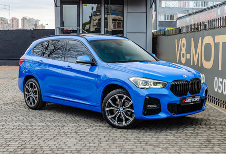 Продам BMW X1 M18d Xdrive 2022 года в Киеве