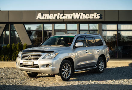 Продам Lexus LX 570 2008 года в Черновцах