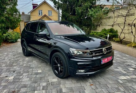 Продам Volkswagen Tiguan Allspace R-LINE 4x4 147kw/200 2020 года в Житомире