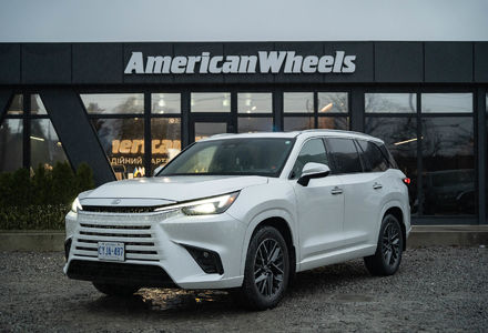 Продам Lexus HS TX 350 AWD 2024 года в Черновцах