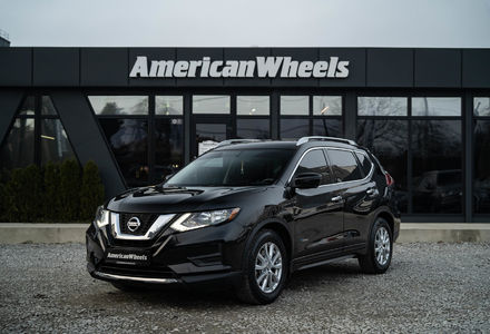 Продам Nissan Rogue SV Hybrid 2017 года в Черновцах