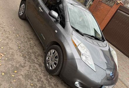 Продам Nissan Leaf 2015 года в Одессе