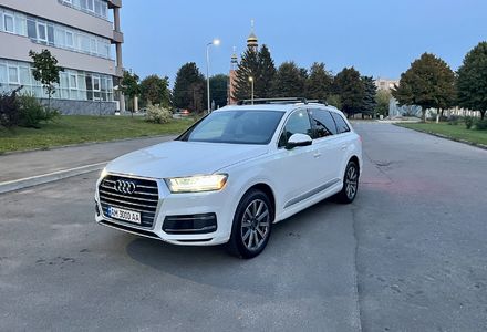 Продам Audi Q7 2019 года в Житомире
