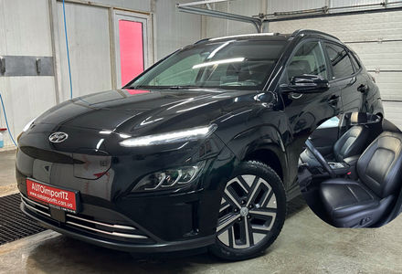 Продам Hyundai Kona Макс.комплектація PREMIUM.Люк 2021 года в Львове