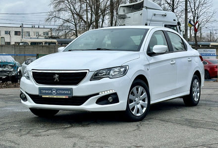 Продам Peugeot 301 2017 года в Киеве