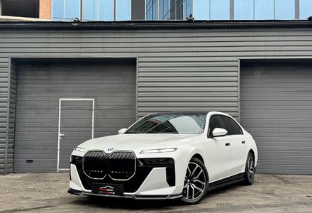 Продам BMW 760 i MHEV  xDrive M Package  2023 года в Киеве