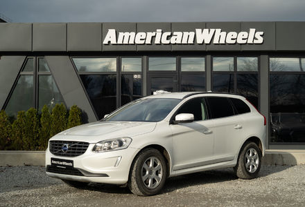 Продам Volvo XC60 2015 года в Черновцах