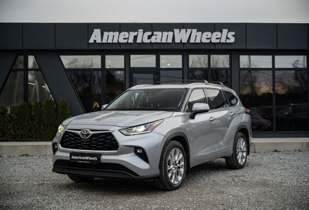 Продам Toyota Highlander Limited 2021 года в Черновцах