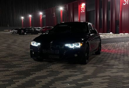 Продам BMW 3 Series 2016 года в Львове
