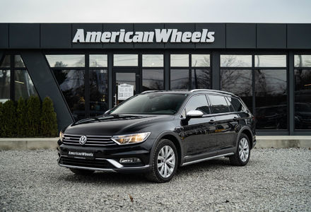 Продам Volkswagen Passat Alltrack 2019 года в Черновцах