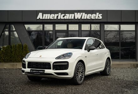 Продам Porsche Cayenne E-Hybrid PHEV 2019 года в Черновцах