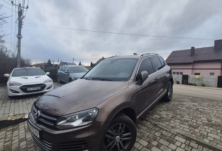 Продам Volkswagen Touareg 2011 года в Киеве