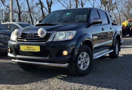 Продам Toyota Hilux (COMIS) 4x4 2014 года в г. Умань, Черкасская область