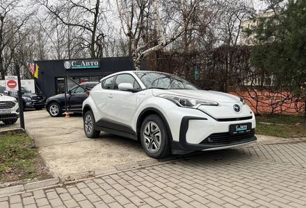 Продам Toyota F Izoa 2022 года в Черновцах