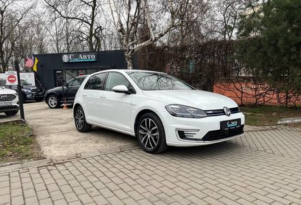 Продам Volkswagen e-Golf 2020 года в Черновцах