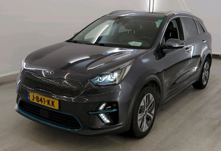 Продам Kia Niro 64квт авто у Львові 2020 года в Львове