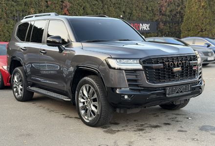 Продам Toyota Land Cruiser 300 2023 года в Киеве