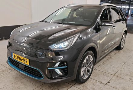 Продам Kia Niro 64кт авто в дорозі 2020 года в Львове