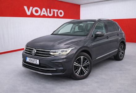 Продам Volkswagen Tiguan Life 2.0 LED WEBASTO NAV KLIMA 2021 года в Львове