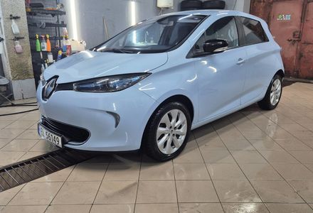 Продам Renault Zoe 26kw 2015 года в Львове