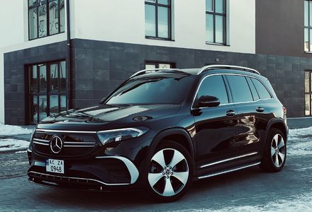 Продам Mercedes-Benz E-Class EQB 2023 года в Луцке