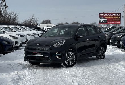 Продам Kia Niro 64 KW  2020 года в Львове