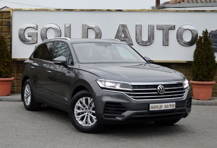 Продам Volkswagen Touareg 2019 года в Одессе