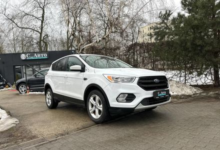 Продам Ford Escape 2016 года в Черновцах