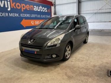 Продам Peugeot 5008 2011 года в Житомире
