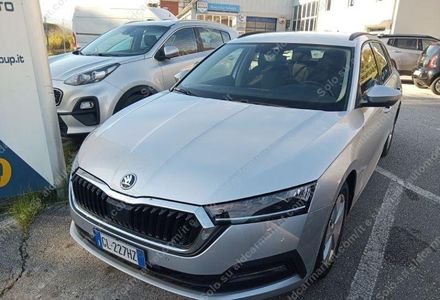 Продам Skoda Octavia A8 2.0d 110kW AUT В ДОРОЗІ 2023 года в Тернополе